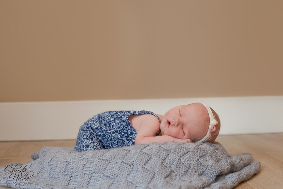 Adeline 049