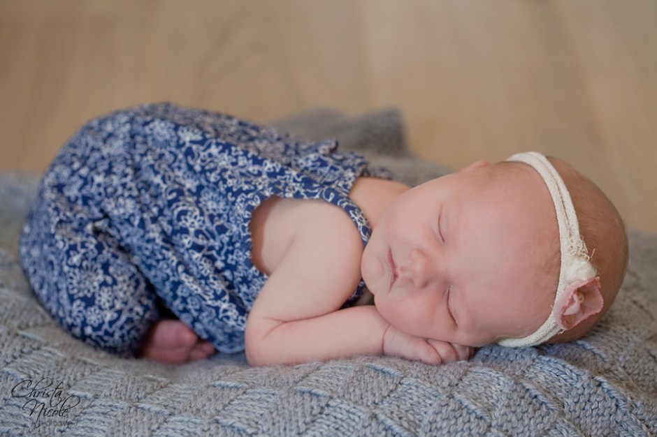 Adeline 052